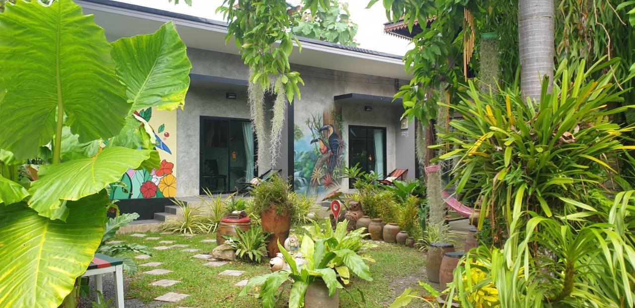 Marin' S Home Thalang Exterior photo