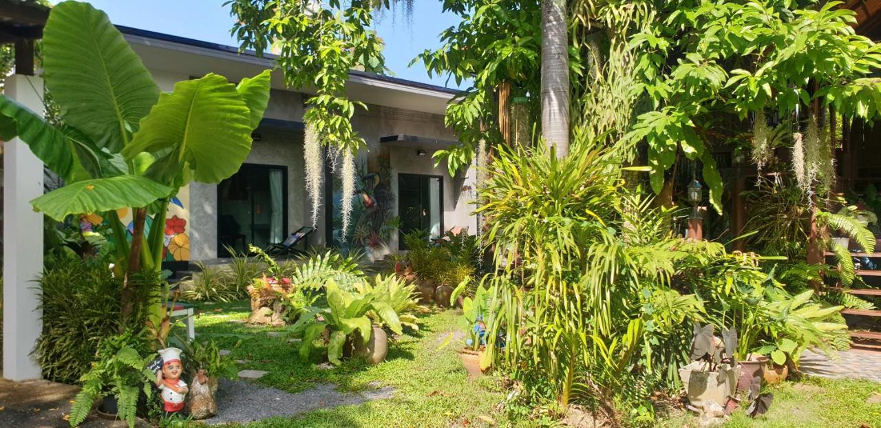 Marin' S Home Thalang Exterior photo